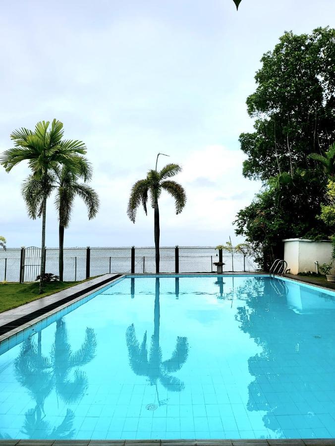 Rainbow Lagoon Resort Negombo Exterior photo